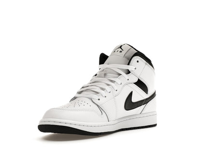 Jordan 1 Mid Reverse Panda