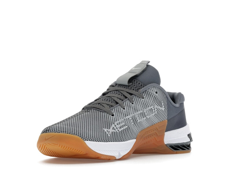 Nike Metcon 8 Smoke Grey Gum