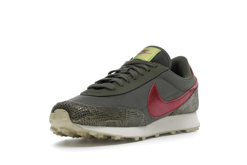 Nike Daybreak Medium Olive Worn Brick (Women's)