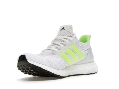 adidas Ultra Boost 5.0 DNA Cloud White Signal Green