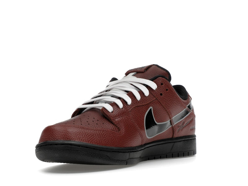 Nike SB Dunk Low Limosine Skateboards