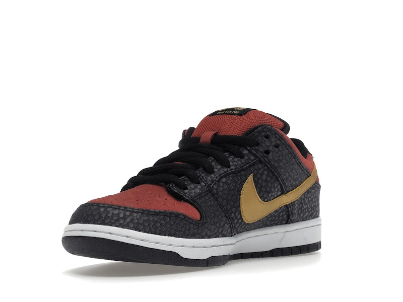 Nike SB Dunk Low Walk of Fame