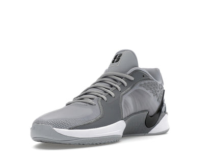 Nike Sabrina 2 TB Wolf Grey Smoke Grey Volt Black (Women's)