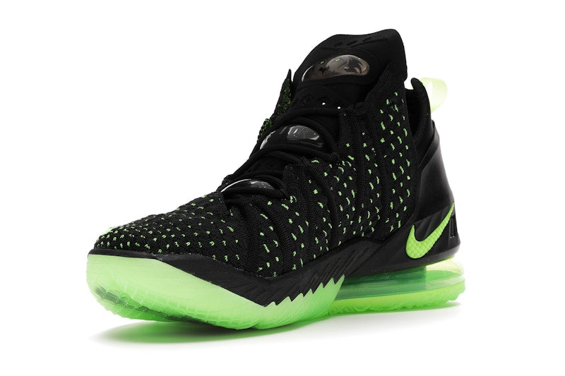 Nike LeBron 18 Dunkman
