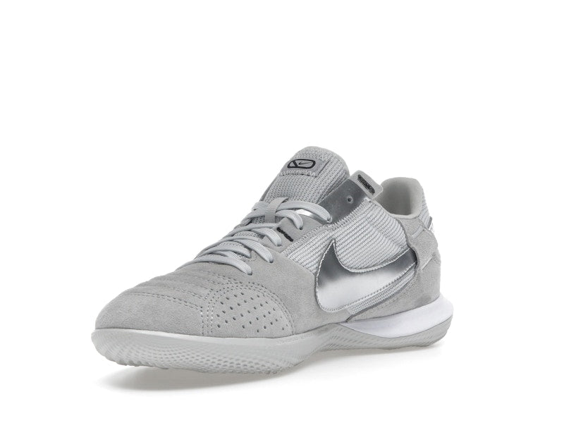 Nike Streetgato Light Smoke Grey Metallic Silver