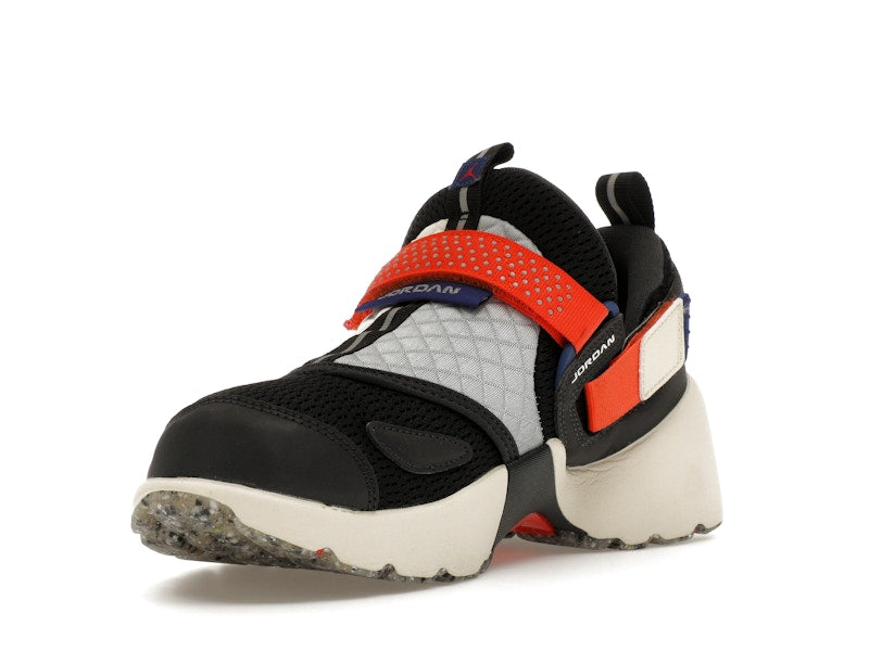 Jordan Trunner LX Rare Air (Women's)