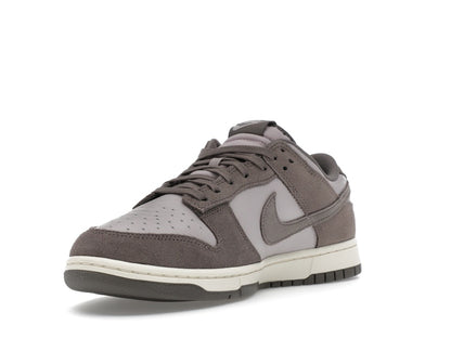 Nike Dunk Low SE Platinum Violet Cave Stone
