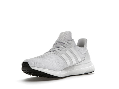 adidas Ultra Boost DNA 5.0 Cloud White Black Sole