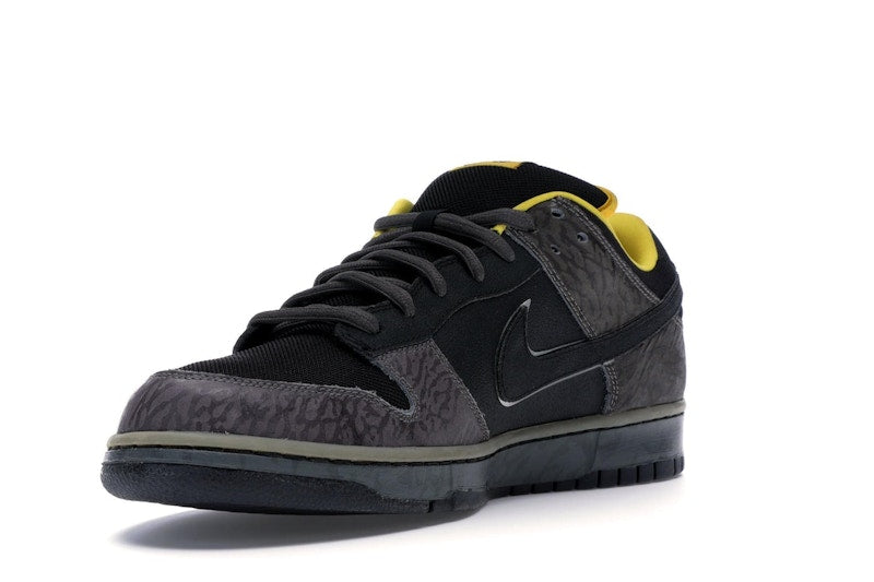 Nike SB Dunk Low Yellow Curb