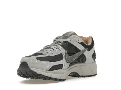 Nike Zoom Vomero 5 Dark Smoke Grey Vachetta