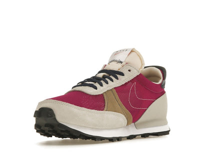 Nike Daybreak Type Cactus Flower