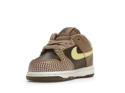 Nike Dunk Low Undefeated Canteen Dunk vs. AF1 Pack (TD)