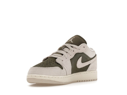 Jordan 1 Low SE Medium Olive Sail (GS)