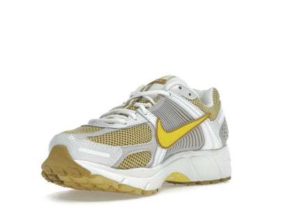 Nike Zoom Vomero 5 Bronzine (Women's)