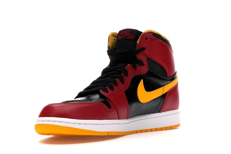Jordan 1 Retro Human Highlight