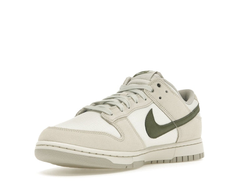 Nike Dunk Low Leaf Veins