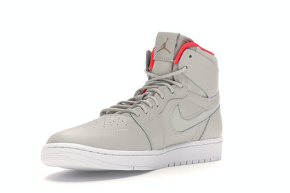 Jordan 1 Retro High Nouveau Pure Platinum Bright Crimson