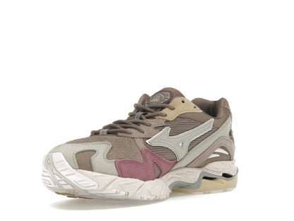 Mizuno Wave Rider 10 Footpatrol Rust