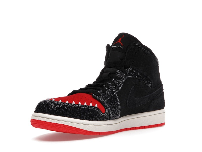 Jordan 1 Mid SE Siempre Familia
