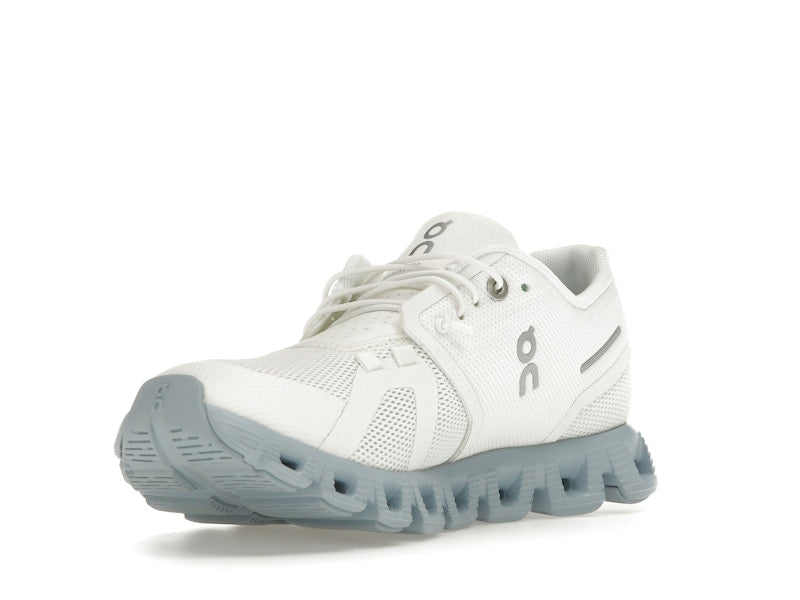 On Running Cloud 5 White Chambray (Women's)