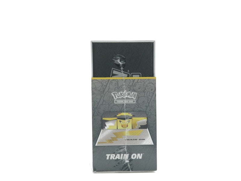 Pokémon TCG 25th Anniversary Celebrations Ultra-Premium Collection Box