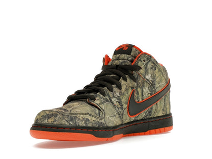 Nike SB Dunk Mid Real Tree Camo