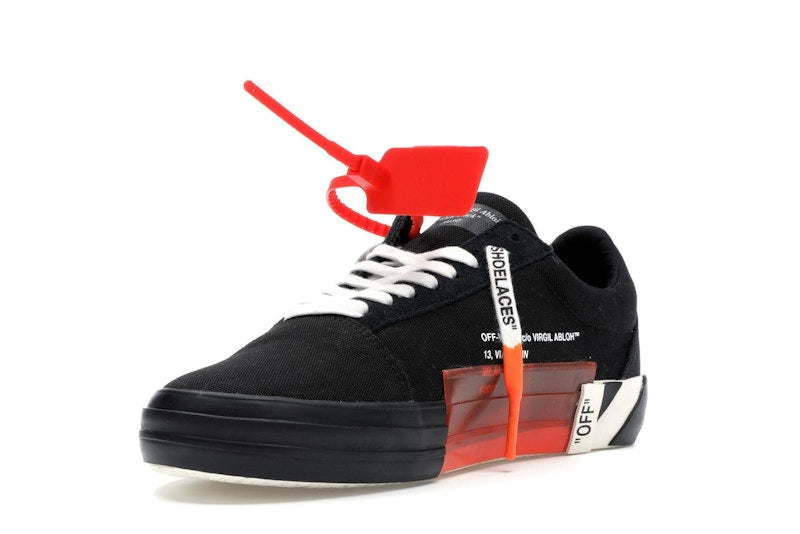 OFF-WHITE  Vulc Low Black