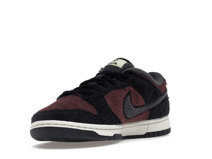 Nike Dunk Low SE Fleece Pack Burgundy Crush (Women's)