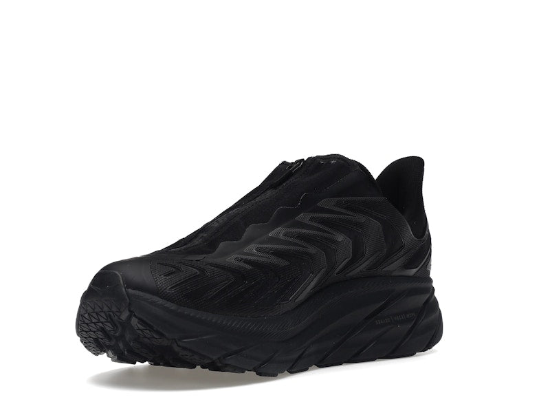 Hoka One One Project Clifton Triple Black