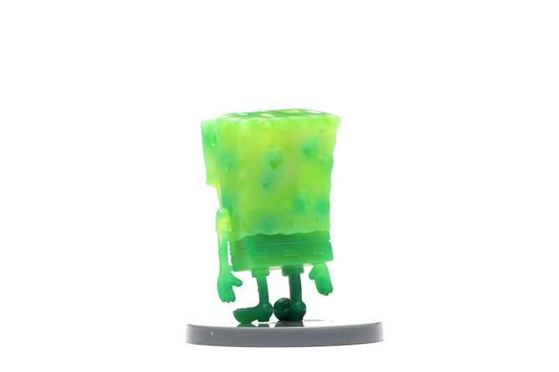 Jason Freeny x Nickelodeon Spongebob Hidden Dissectibles Spongebob Chase Figure Green