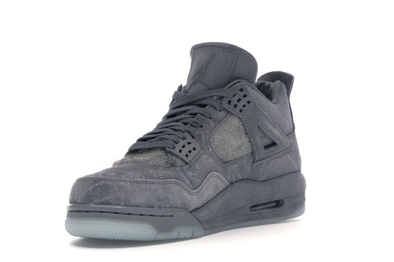 Jordan 4 Retro Kaws