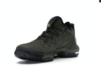 Nike LeBron 16 Low Camo