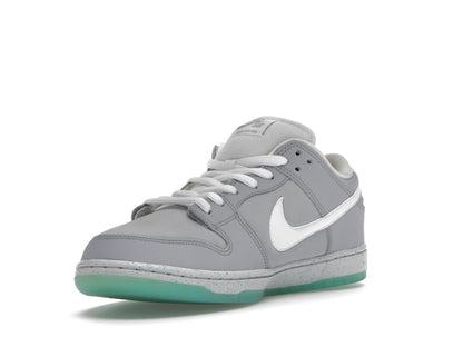 Nike SB Dunk Low Marty McFly