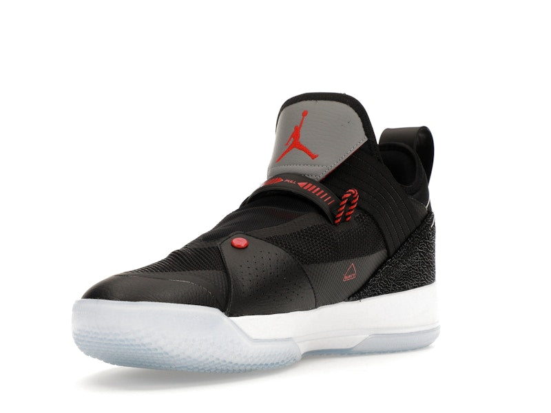Jordan XXXIII SE Black