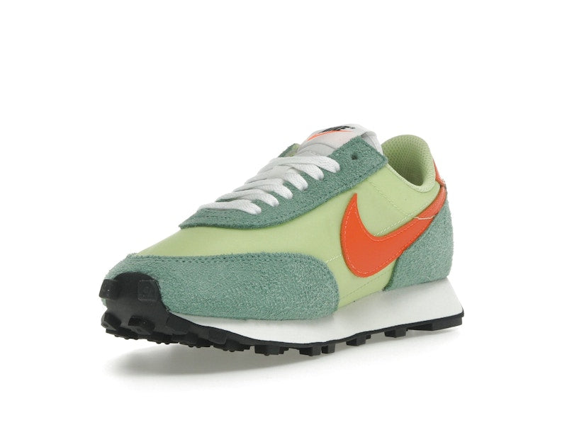 Nike Daybreak Limelight Electro Orange