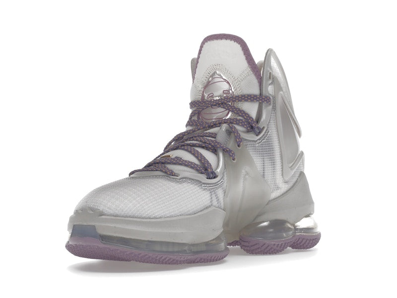 Nike LeBron 19 Strive For Greatness