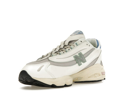 New Balance 1000 Angora Moonrock