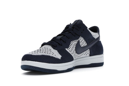 Nike Dunk Low Flyknit College Navy Pure Platinum