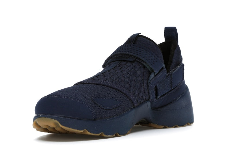 Jordan Trunner LX Navy Gum