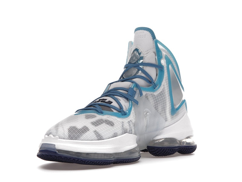 Nike LeBron 19 Space Jam