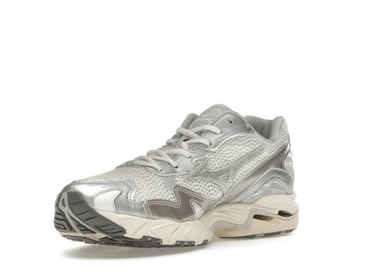 Mizuno Wave Rider 10 Metallic Snow White