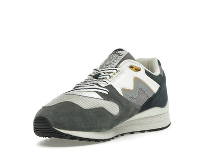 Karhu Synchron Classic Gunmetal