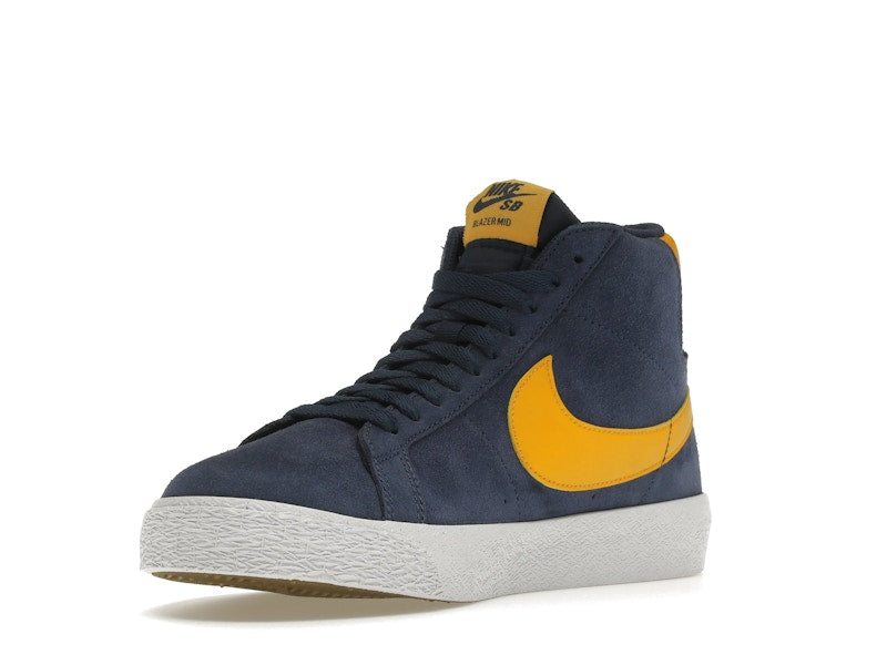 Nike SB Zoom Blazer Mid Michigan