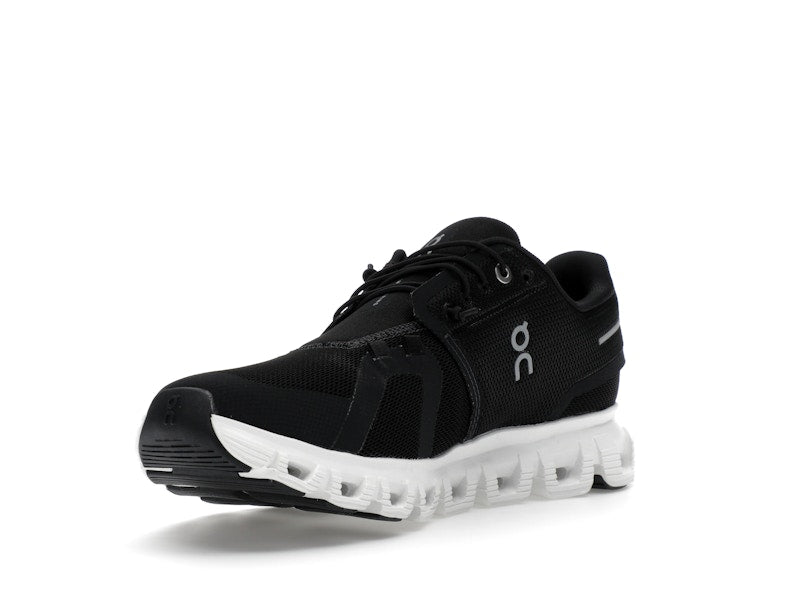On Running Cloud 6 Black White (Women's)