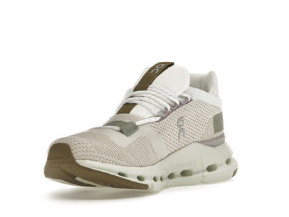 On Running Cloudnova Moon Aloe (Women's)