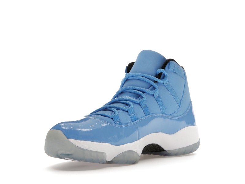 Jordan 11 Retro Pantone