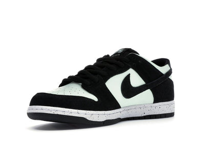 Nike SB Dunk Low Barely Green