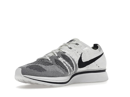 Nike Flyknit Trainer White Black