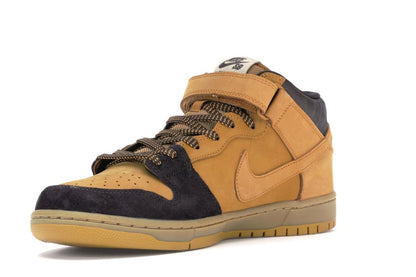 Nike SB Dunk Mid Lewis Marnell