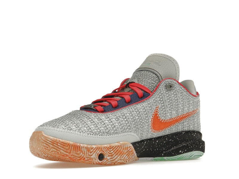 Nike LeBron 20 Nike Lifer (GS)
